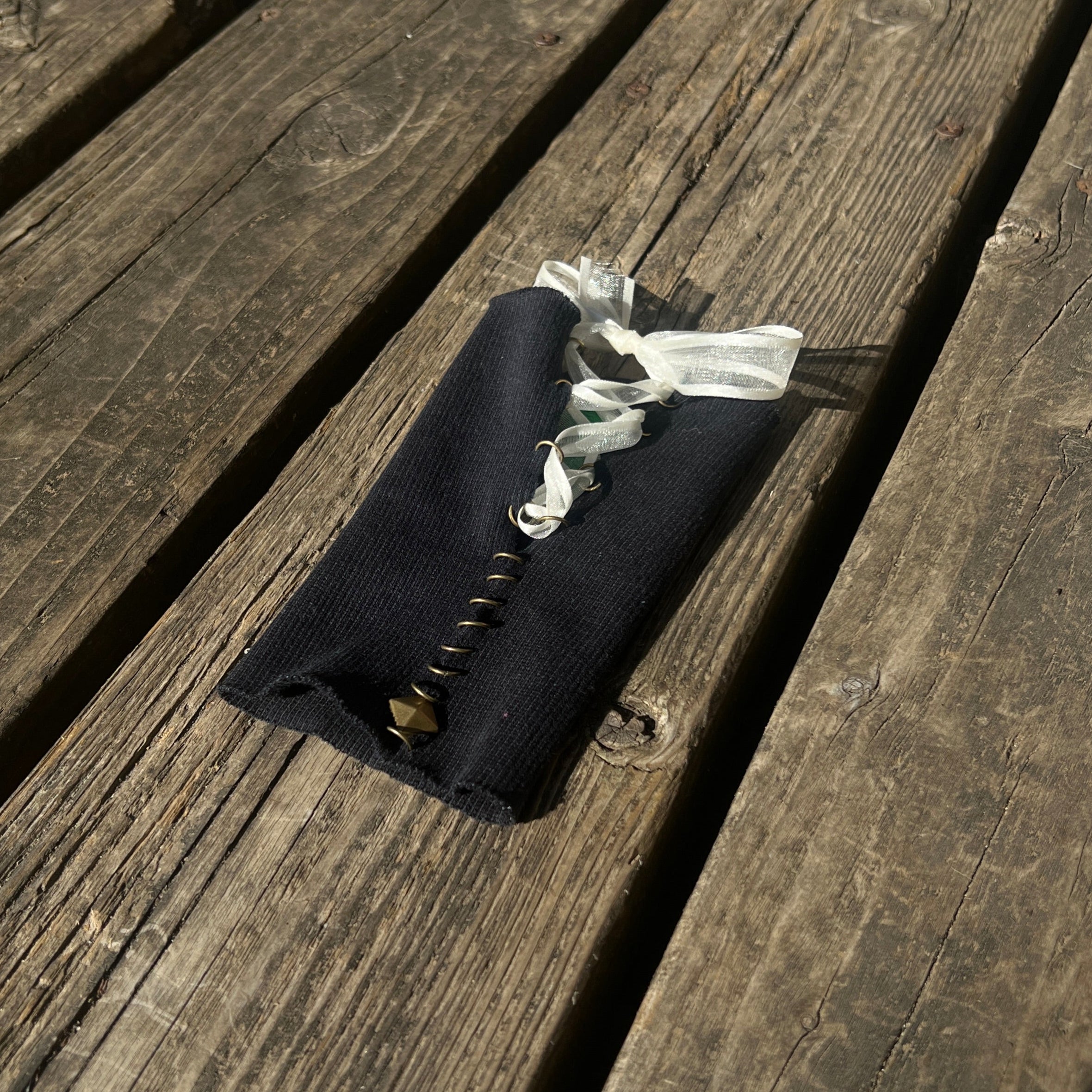 radioactive ribbon sleeve