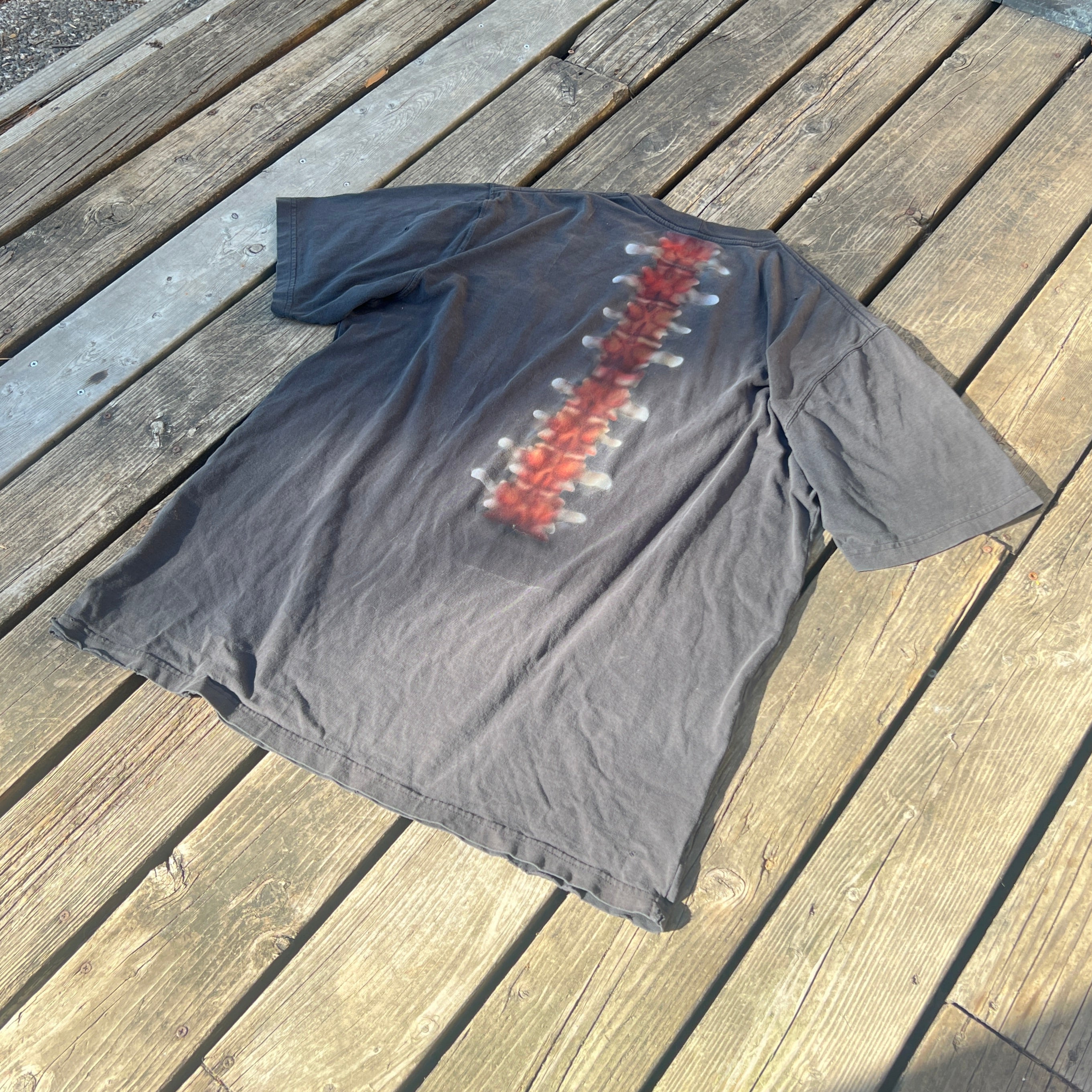 XL spine tee