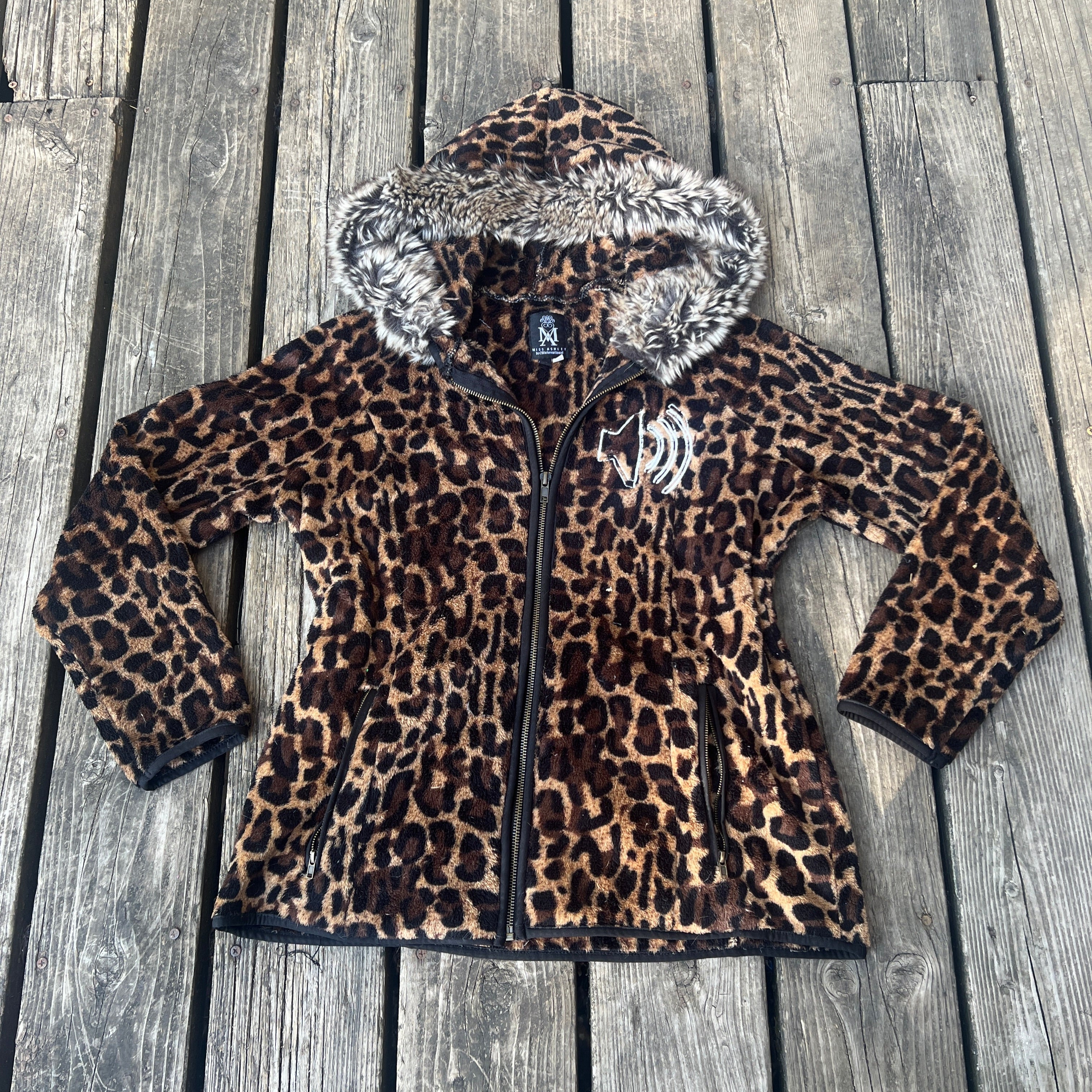L leopard faux fur zip