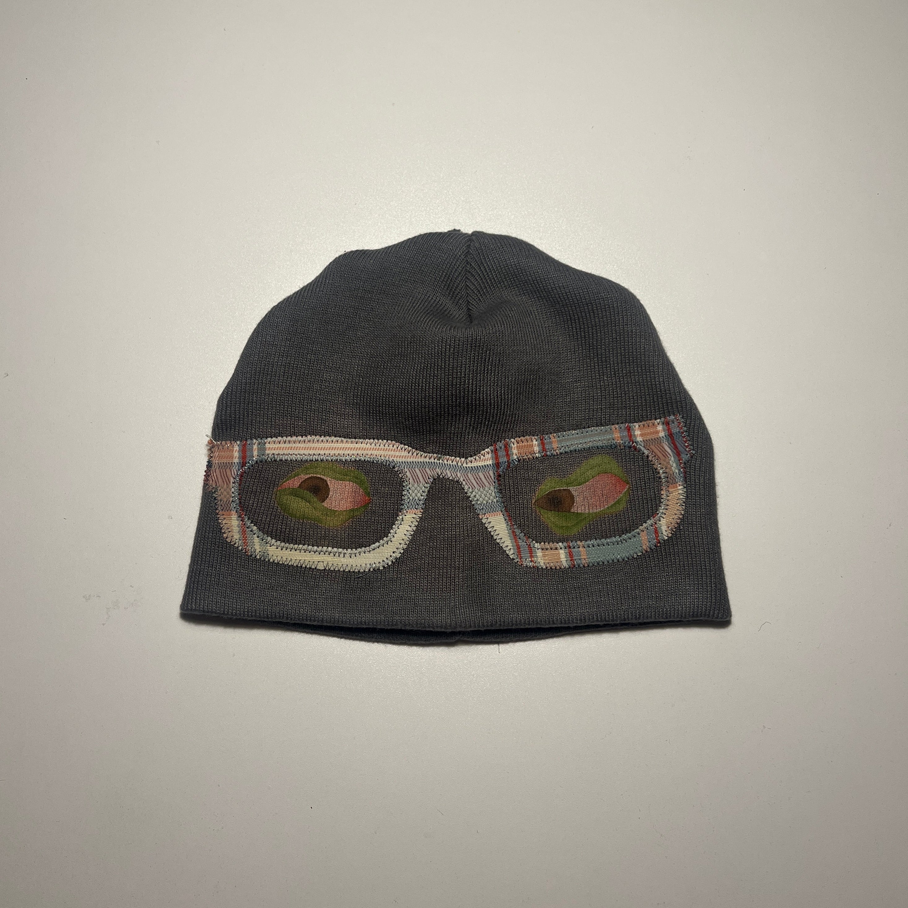 gray glasses beanie